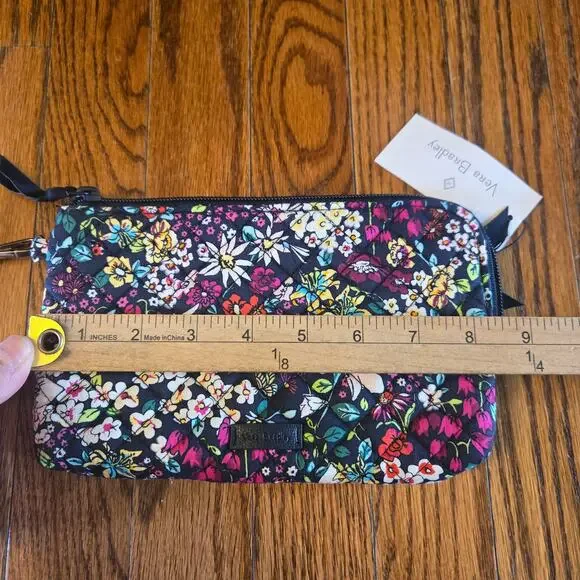 Vera Bradley Itsy Ditsy Floral RDIF Wristlet NWT - Picture 7 of 8